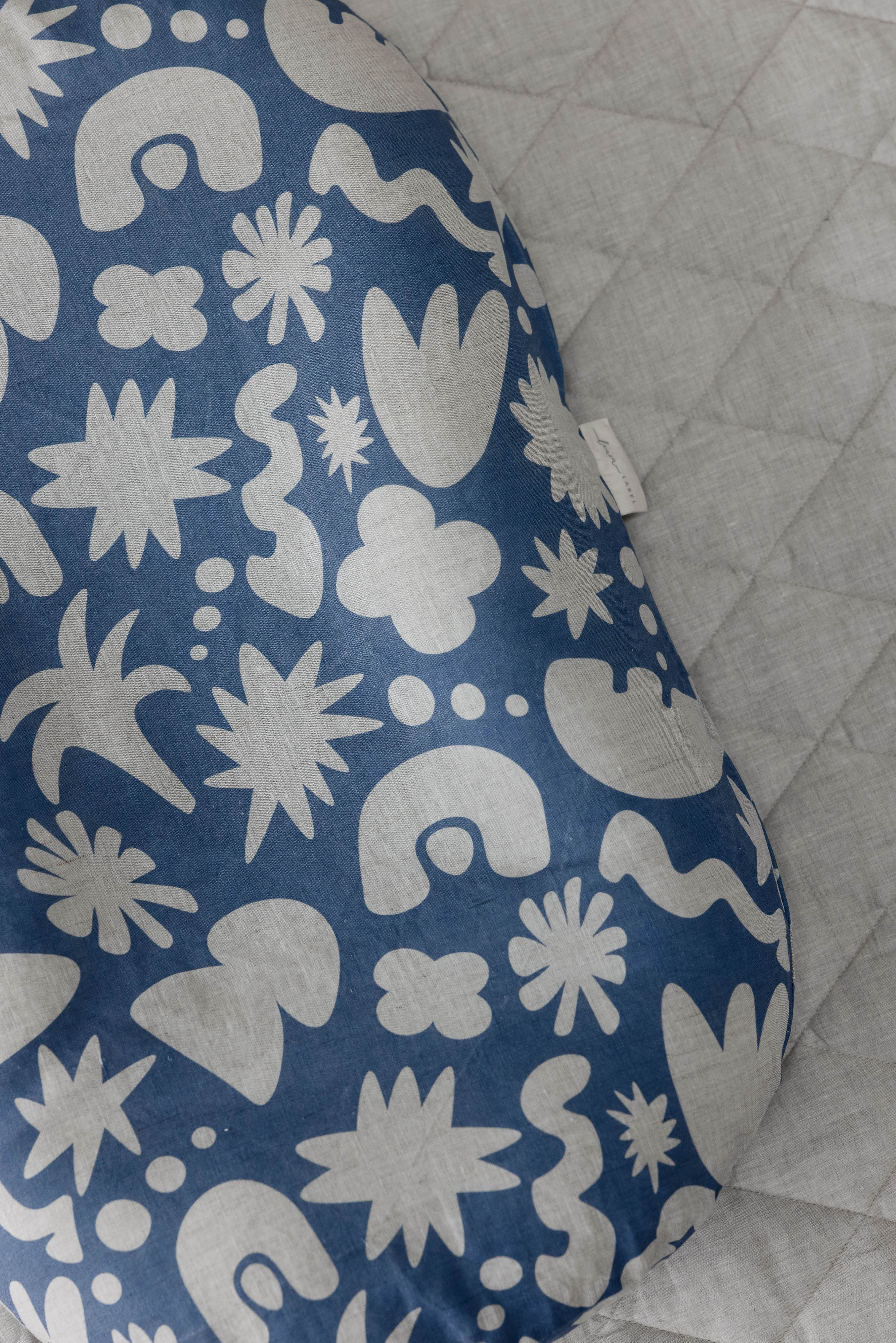 Baby Lounger Nest + Print Denim Blue Linen Cover