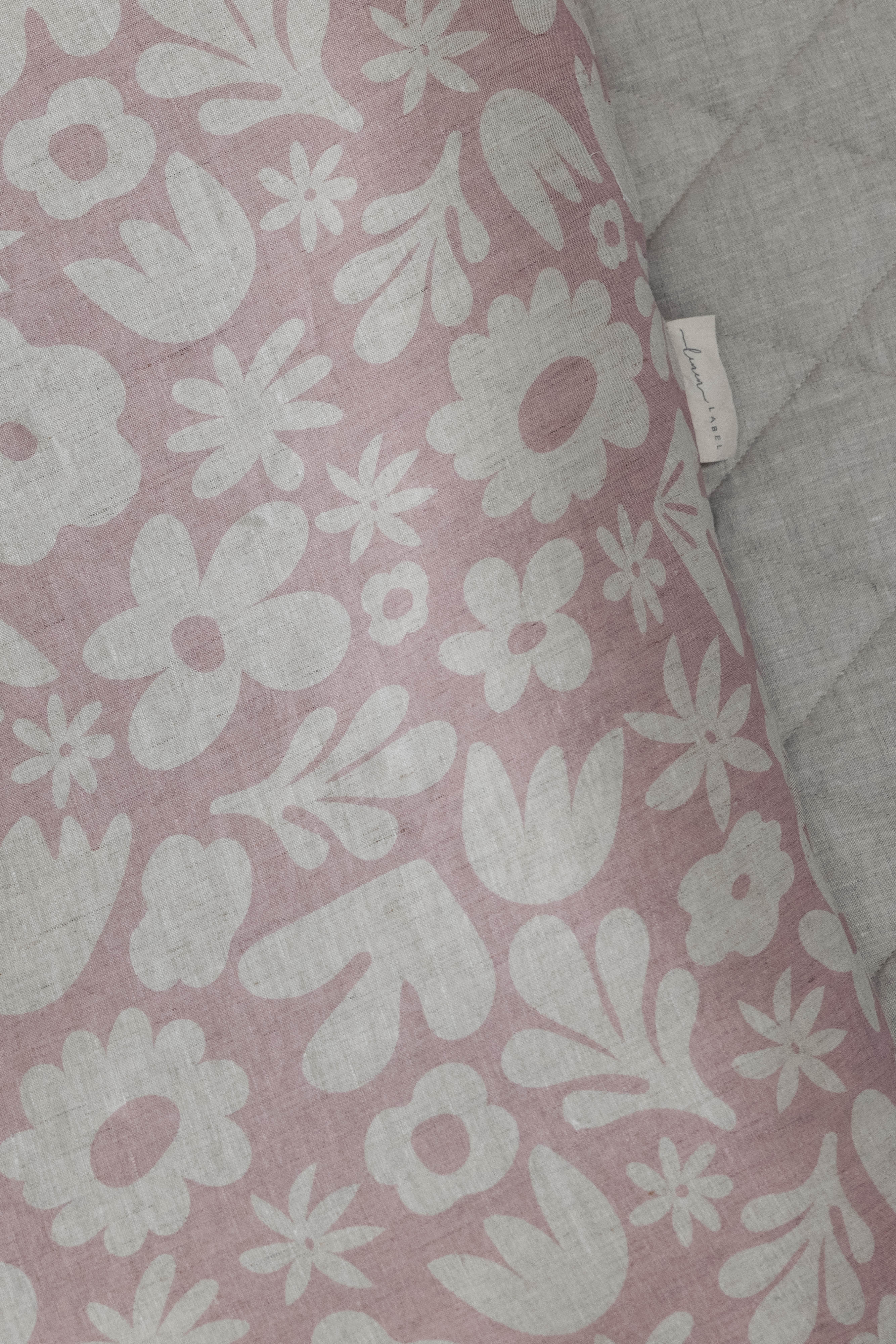 Baby Lounger Nest + Print Blush Linen Cover