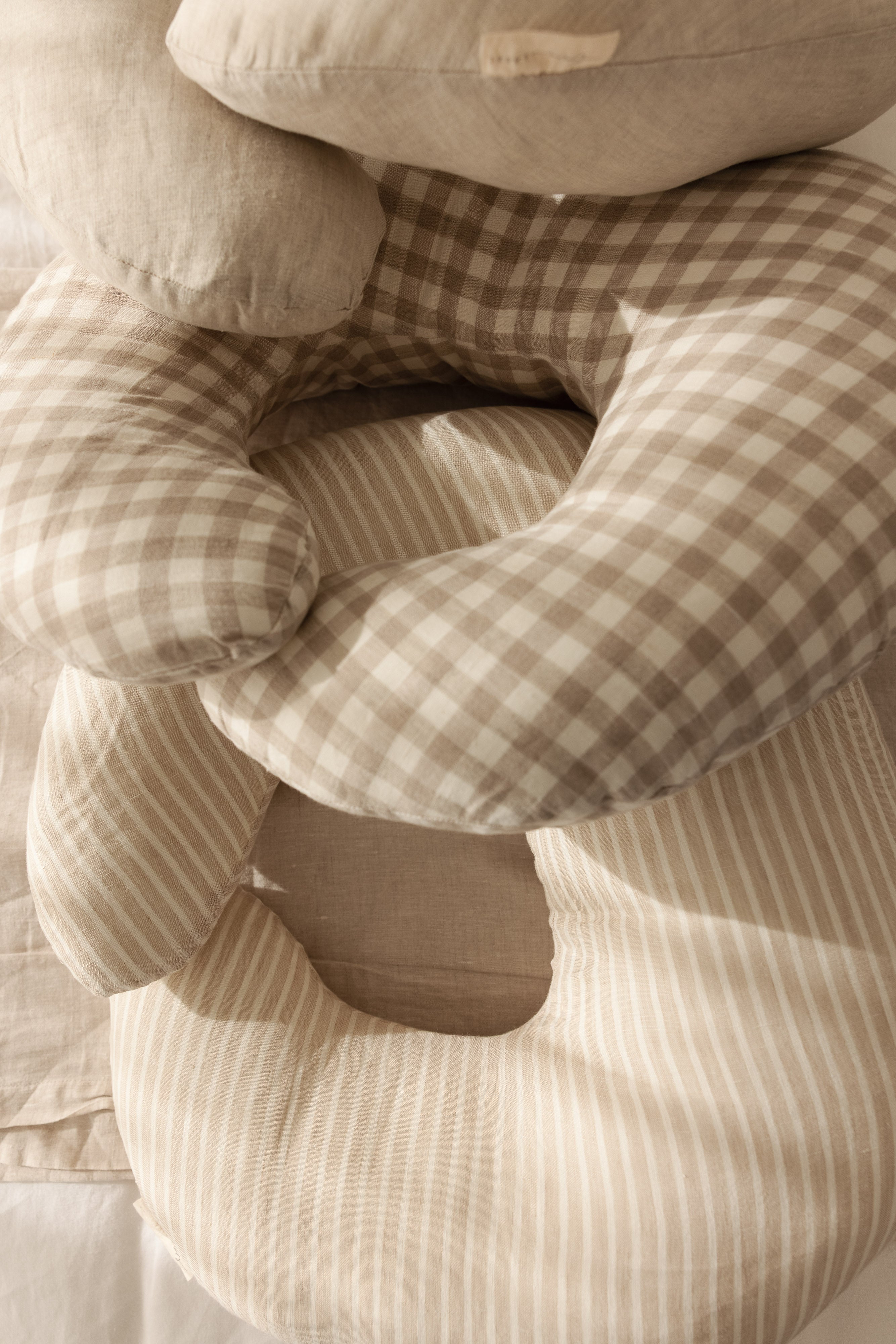 Classic Nursing Pillow & Cover- Gingham