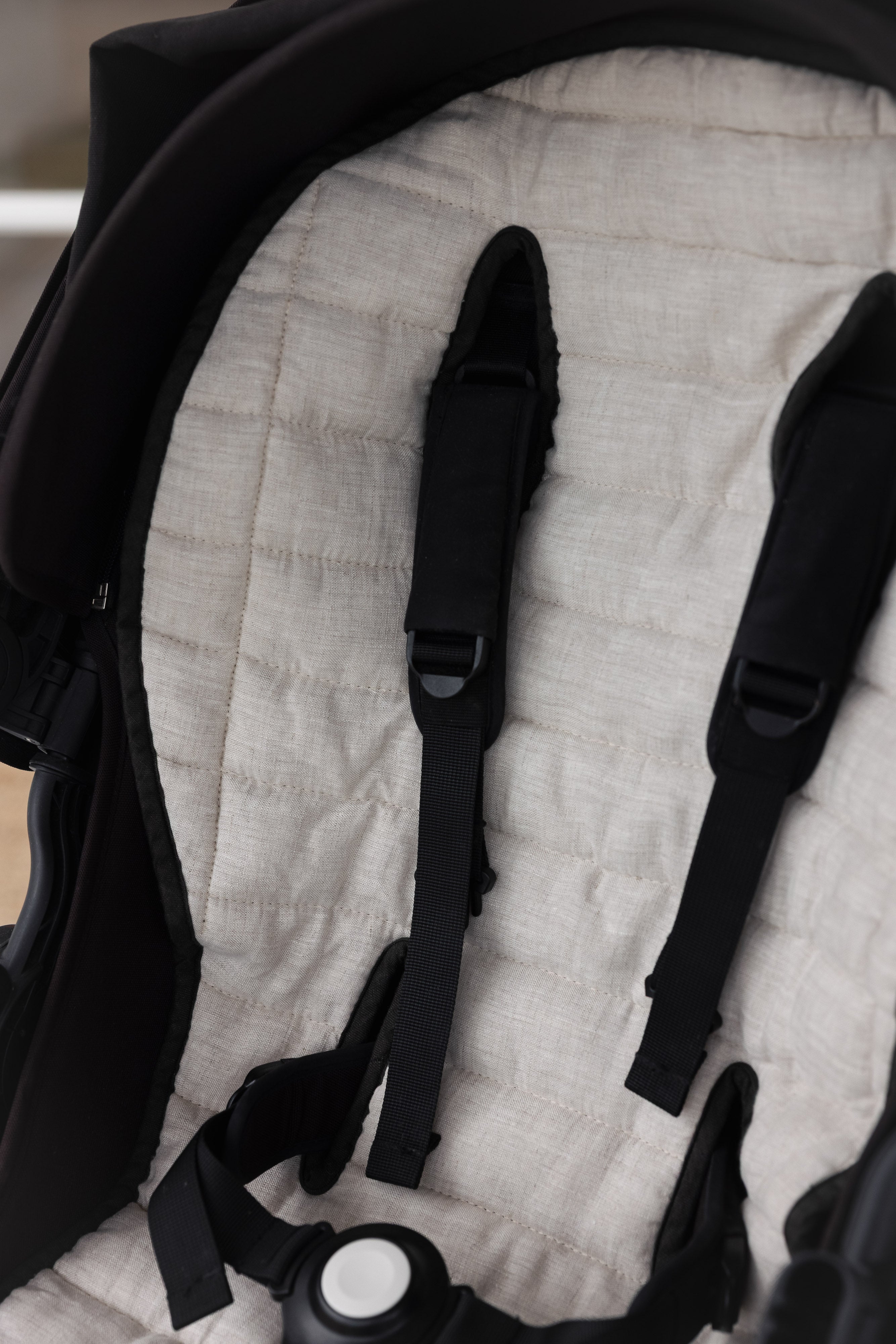 Oatmeal & Stripe - Pram Liner- Stripe quilt