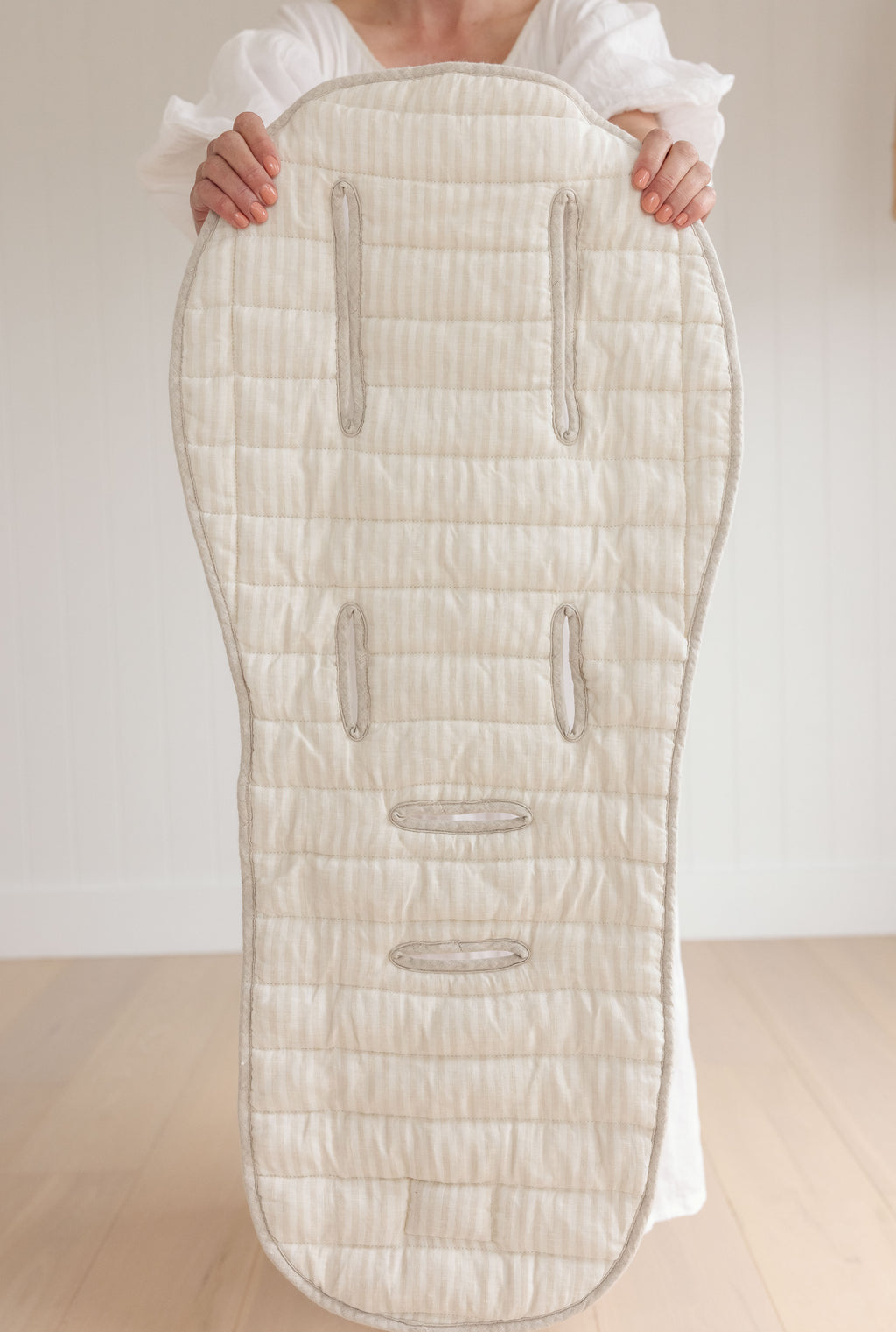 Oatmeal & Stripe - Pram Liner- Stripe quilt