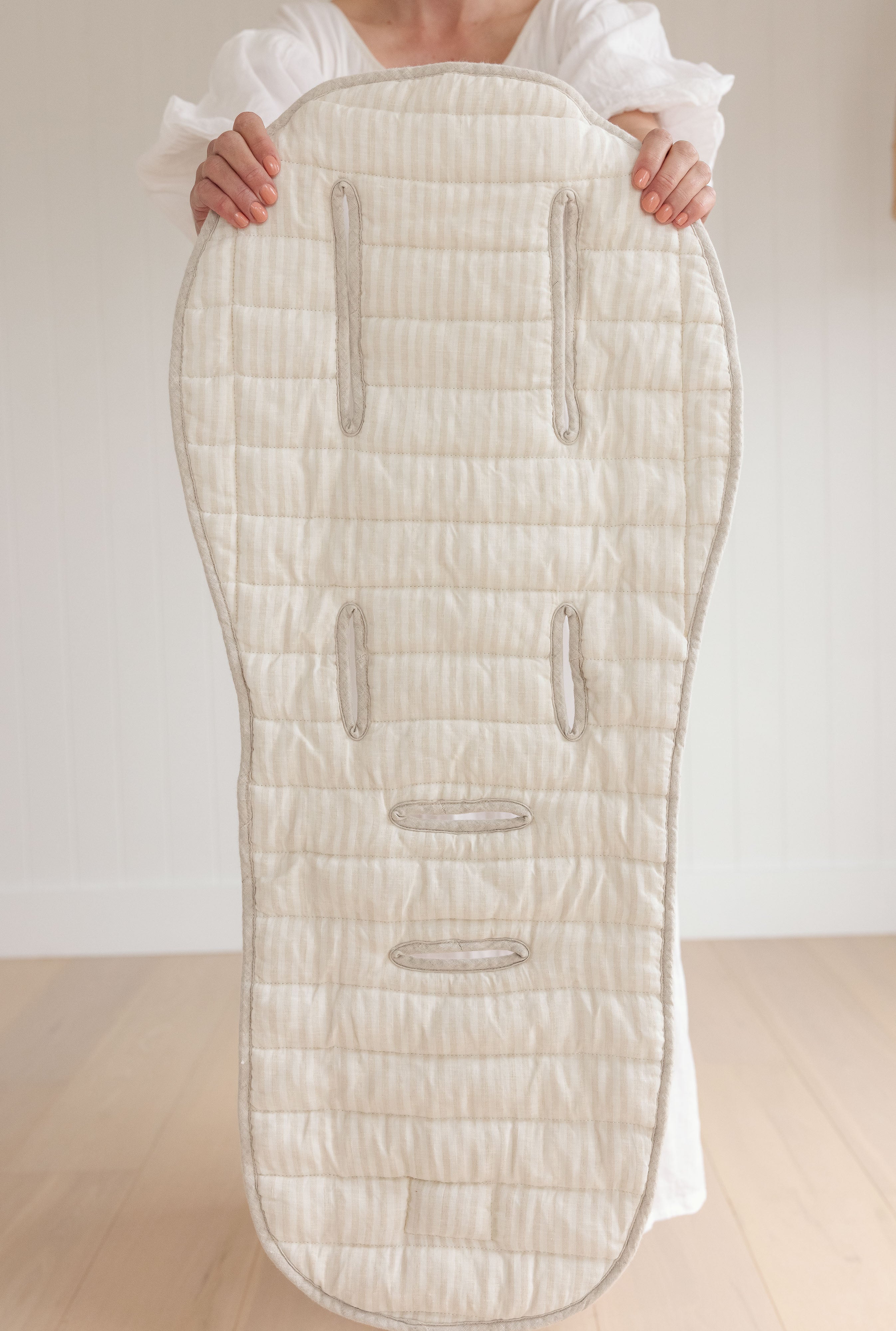 Oatmeal & Stripe - Pram Liner- Stripe quilt