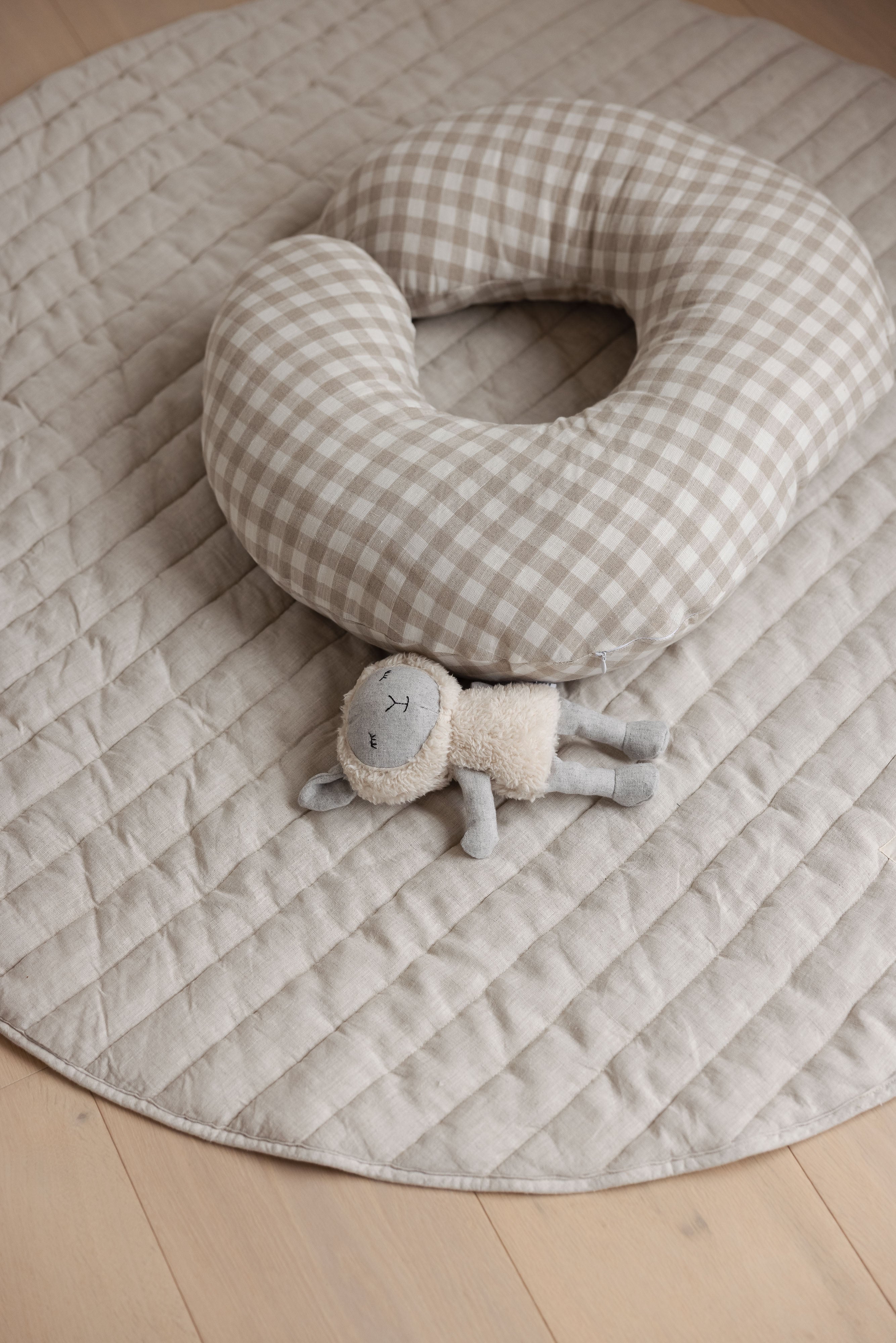 Nursing Pillow & Cover- Gingham