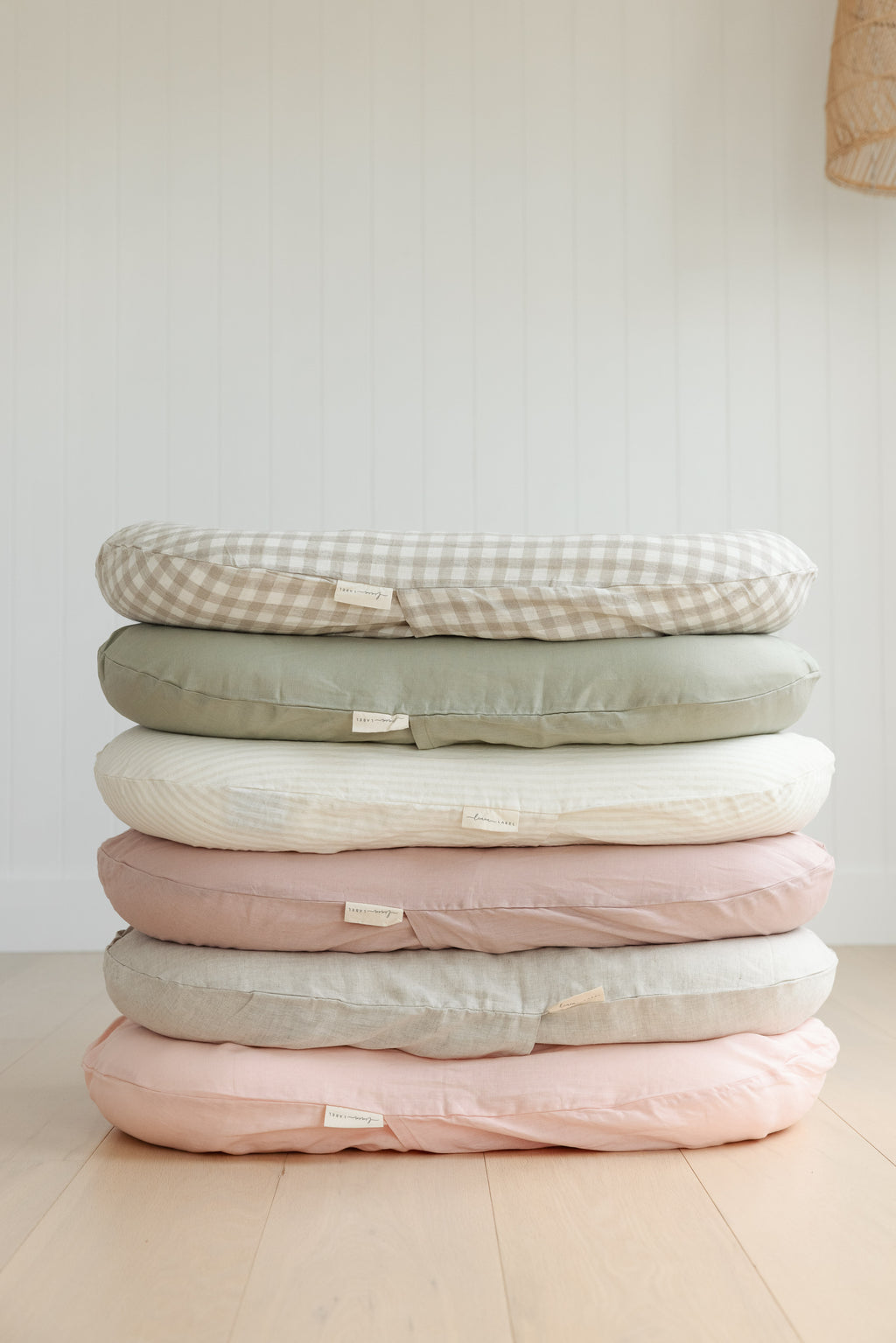 Baby Lounger Nest + Soft Sage Linen Cover