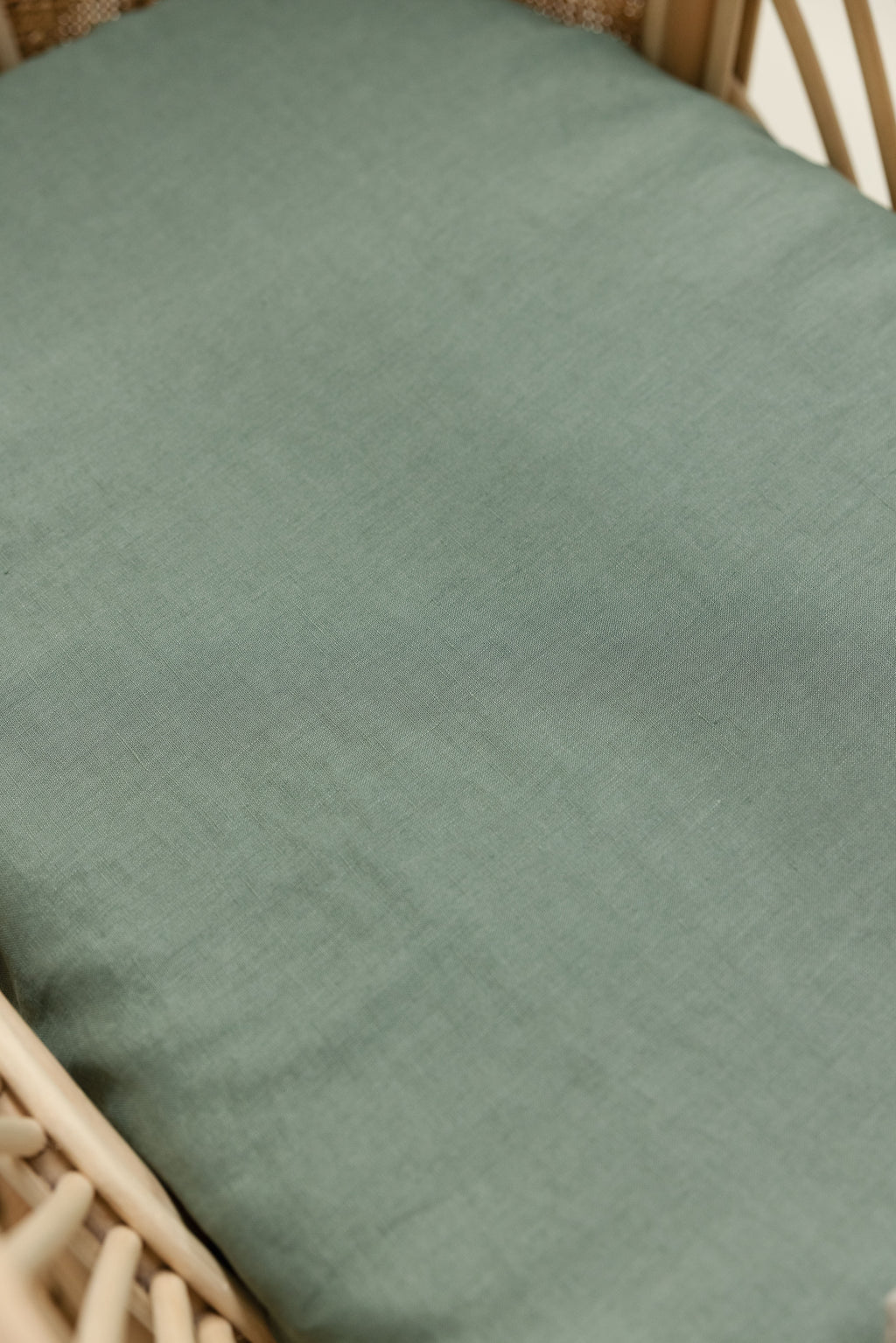 Linen Bassinet Sheet- Opal Sage