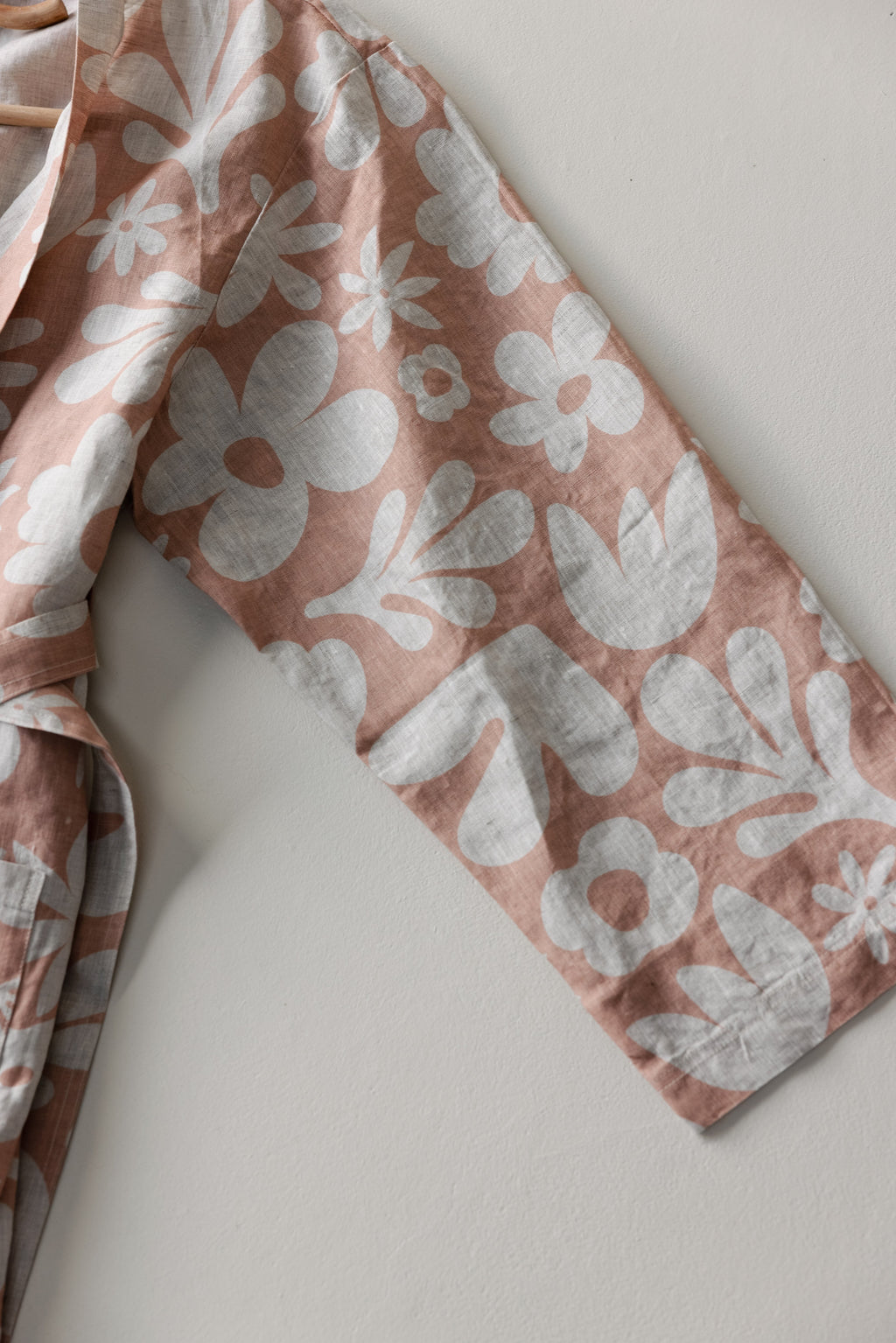 Robe Print- Soft Clay